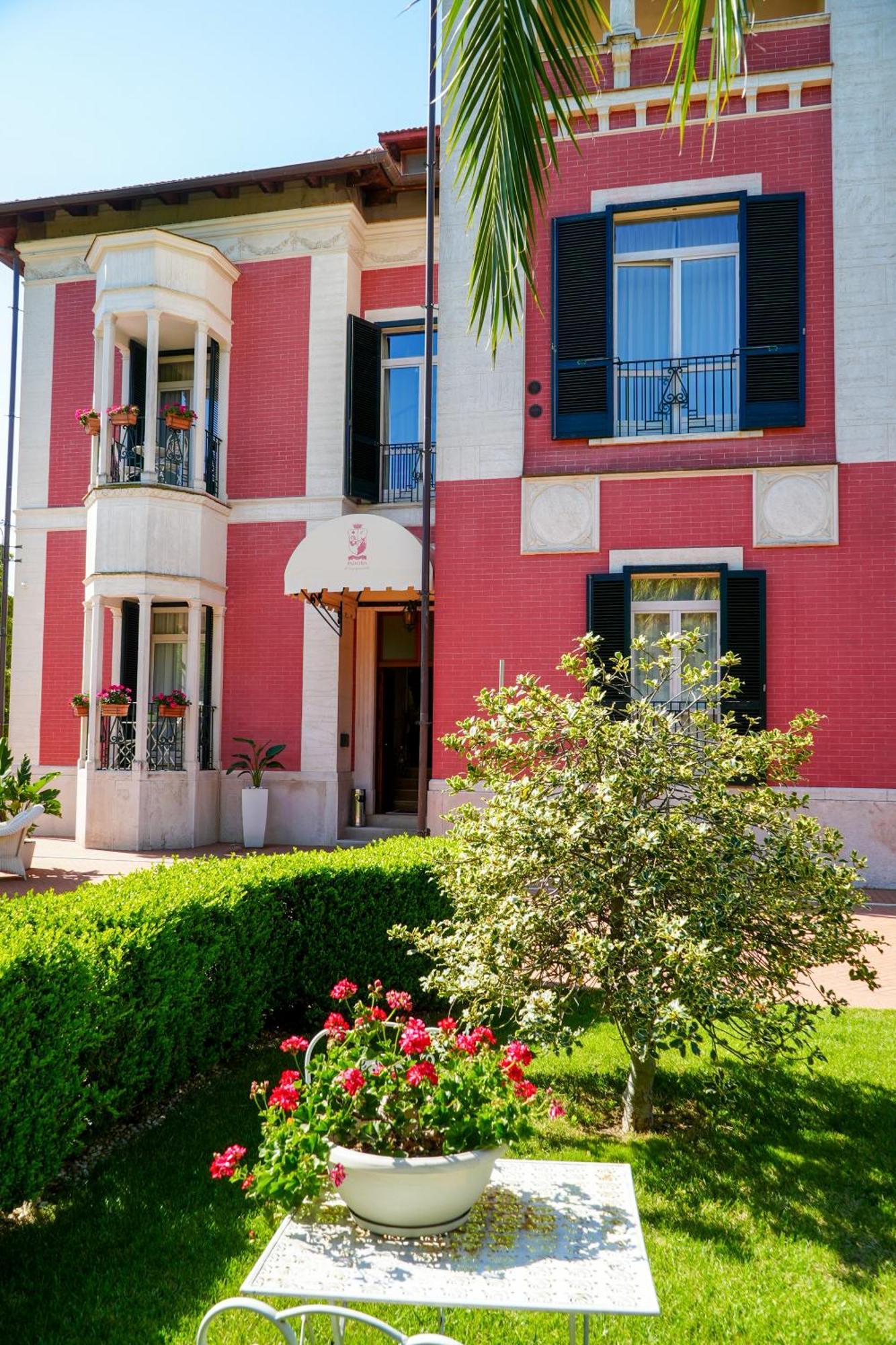 Villa Pallotta Luxury B&B Cerignola Kültér fotó