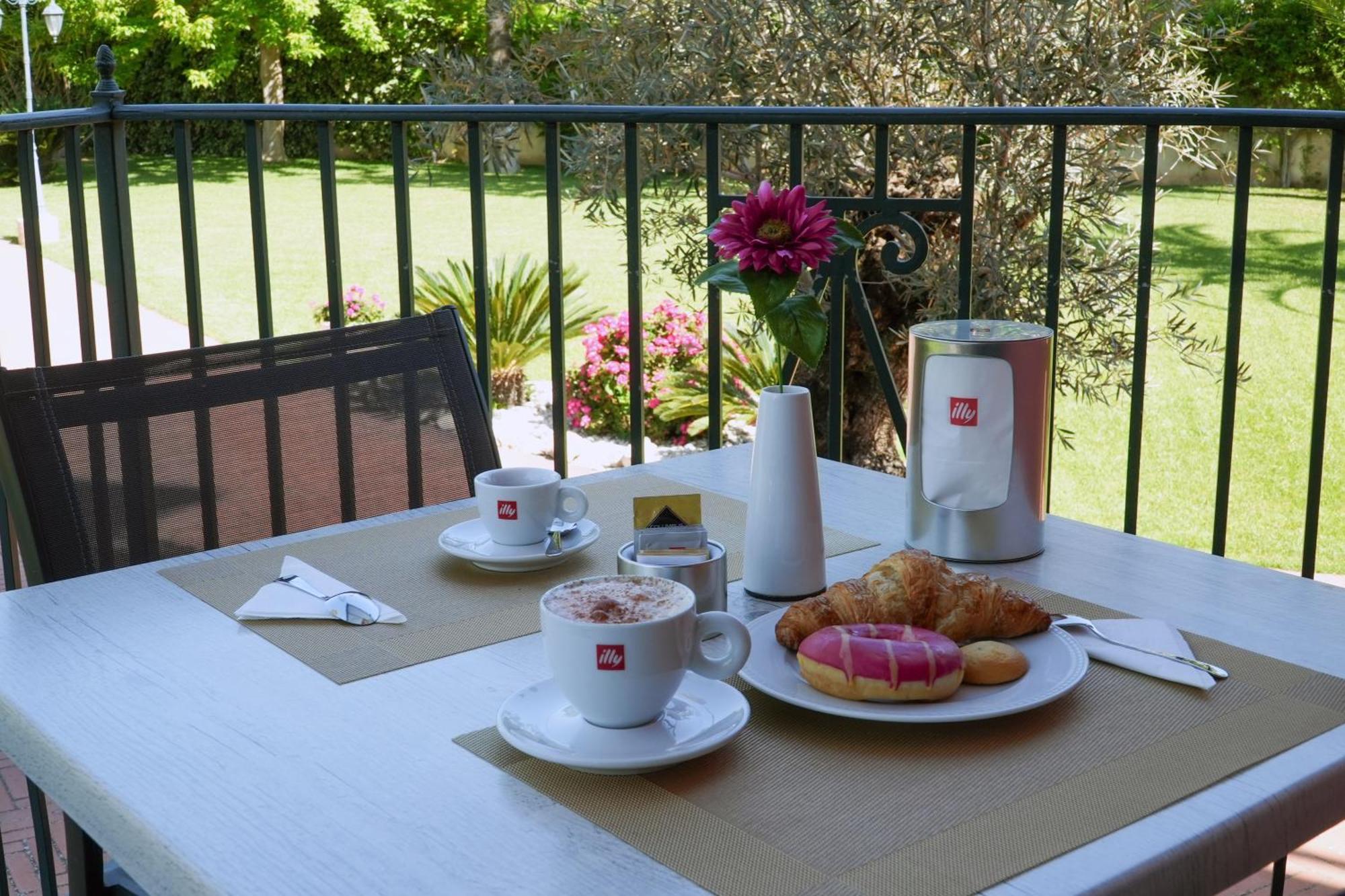 Villa Pallotta Luxury B&B Cerignola Kültér fotó
